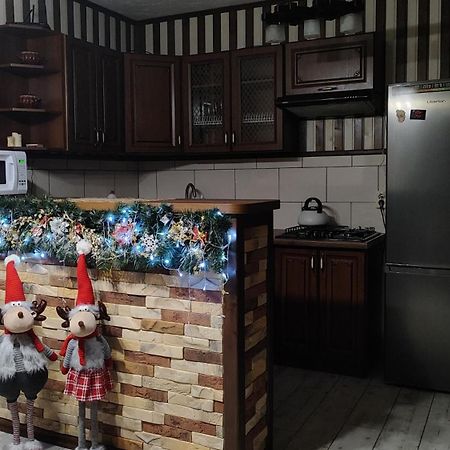 Котедж Кресаня Mikuliczyn Zewnętrze zdjęcie